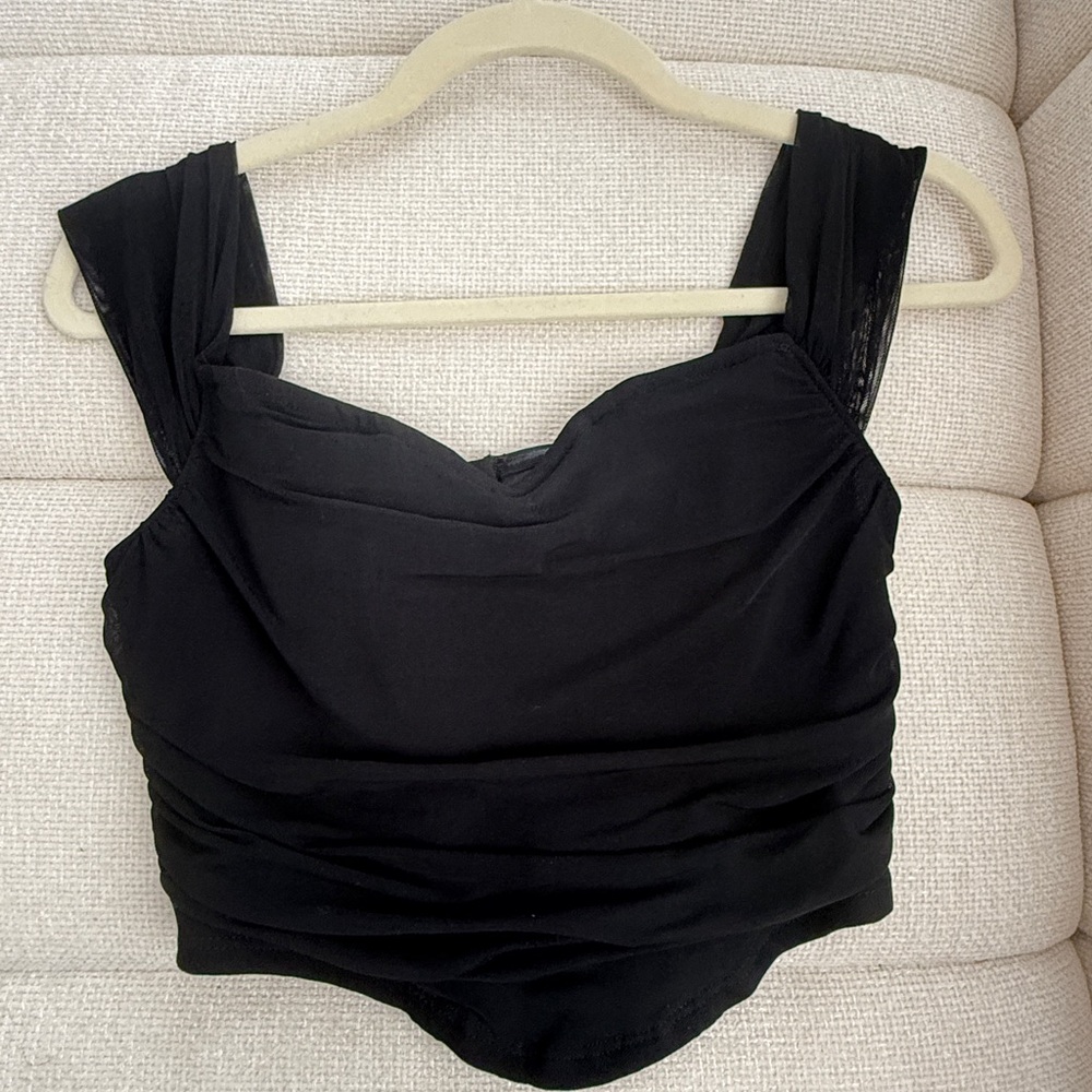 Classic Black Ruched Sleeveless Top